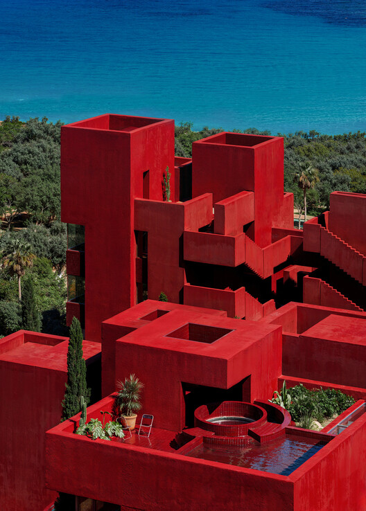 Ricardo Bofill Talker de arquitectura Designs смешанные башни и приморский курорт в Албании - изображение 6 из 39