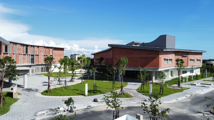 Mailiao Community Education Park / Zoom Design Atelier - внешняя фотография