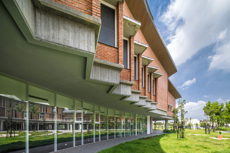 Mailiao Community Education Park / Zoom Design Atelier - внешняя фотография