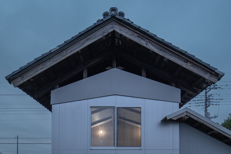 Память о магазине / Negishi Kenchiku Studio - внешняя фотография
