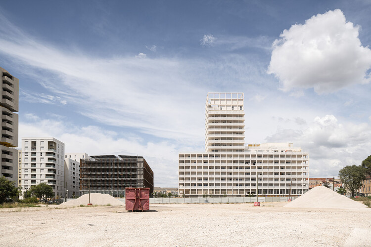 Alpha XXL Mediterranean Mixed Block / Rémy Marciano Architecte - Extery Photography