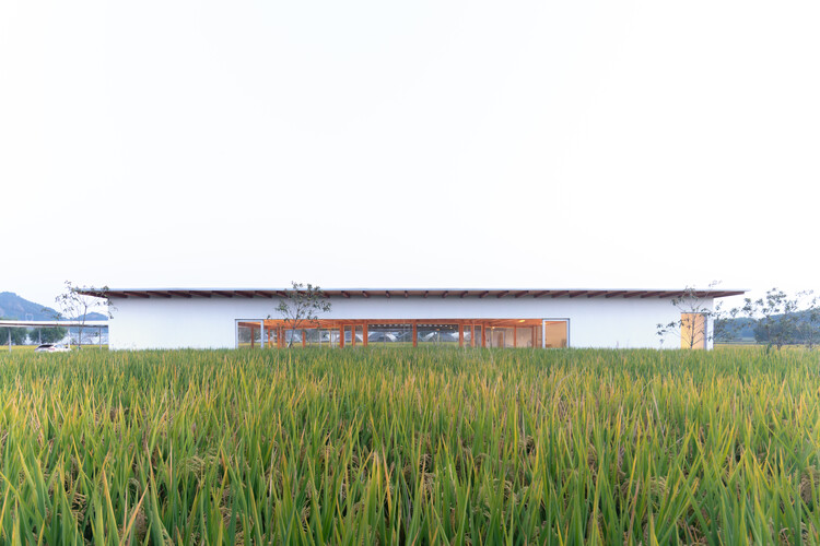 Агрономия Семинар / Студия DALI Architects - изображение 11 из 20
