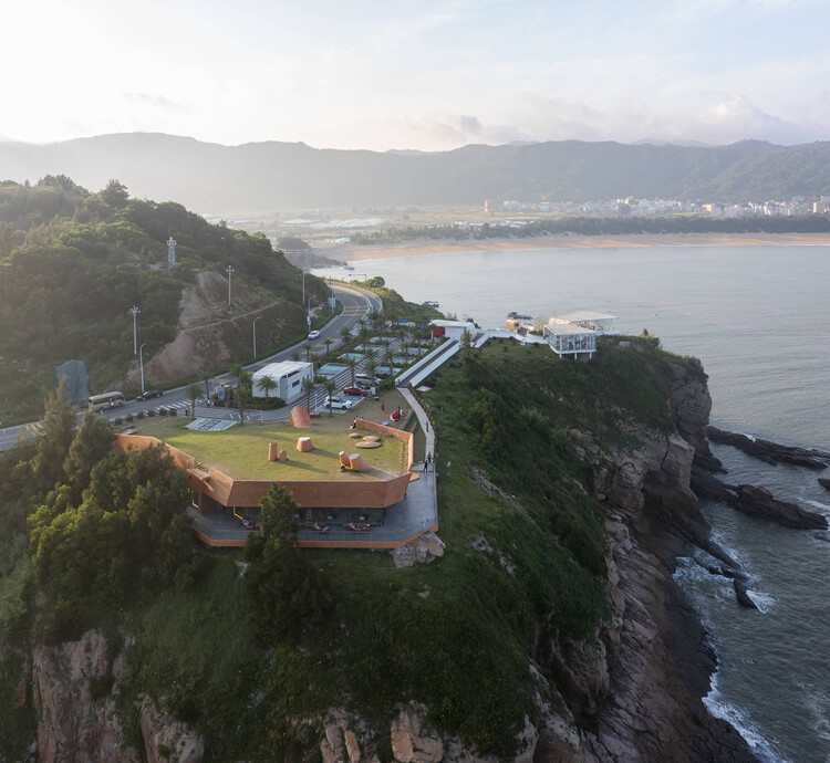 Blue Insight Cave Space / 3andwich Design / Hewei Studio - изображение 5 из 35
