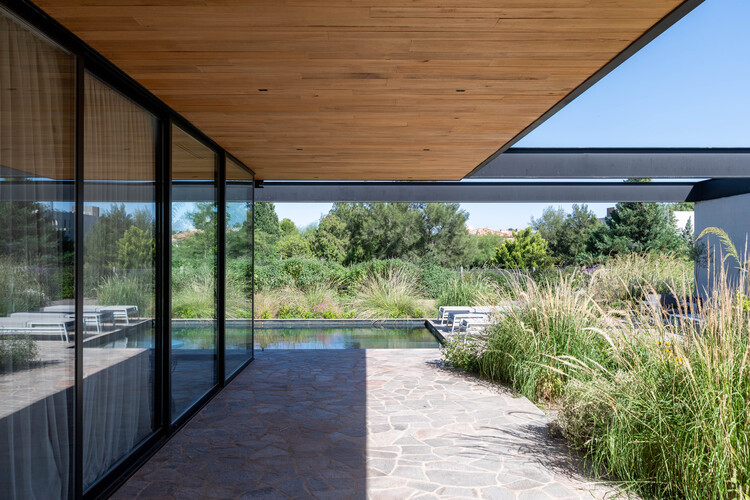 CaNouelas House / 3164.estudio + SDF Arquitectos - изображение 4 из 18