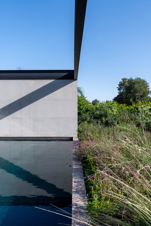 CaNouelas House / 3164.estudio + SDF Arquitectos - изображение 10 из 18