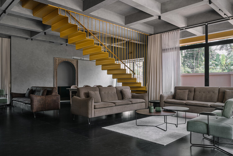 Желтая коробка / Aslam Sham Architects - изображение 2 из 27