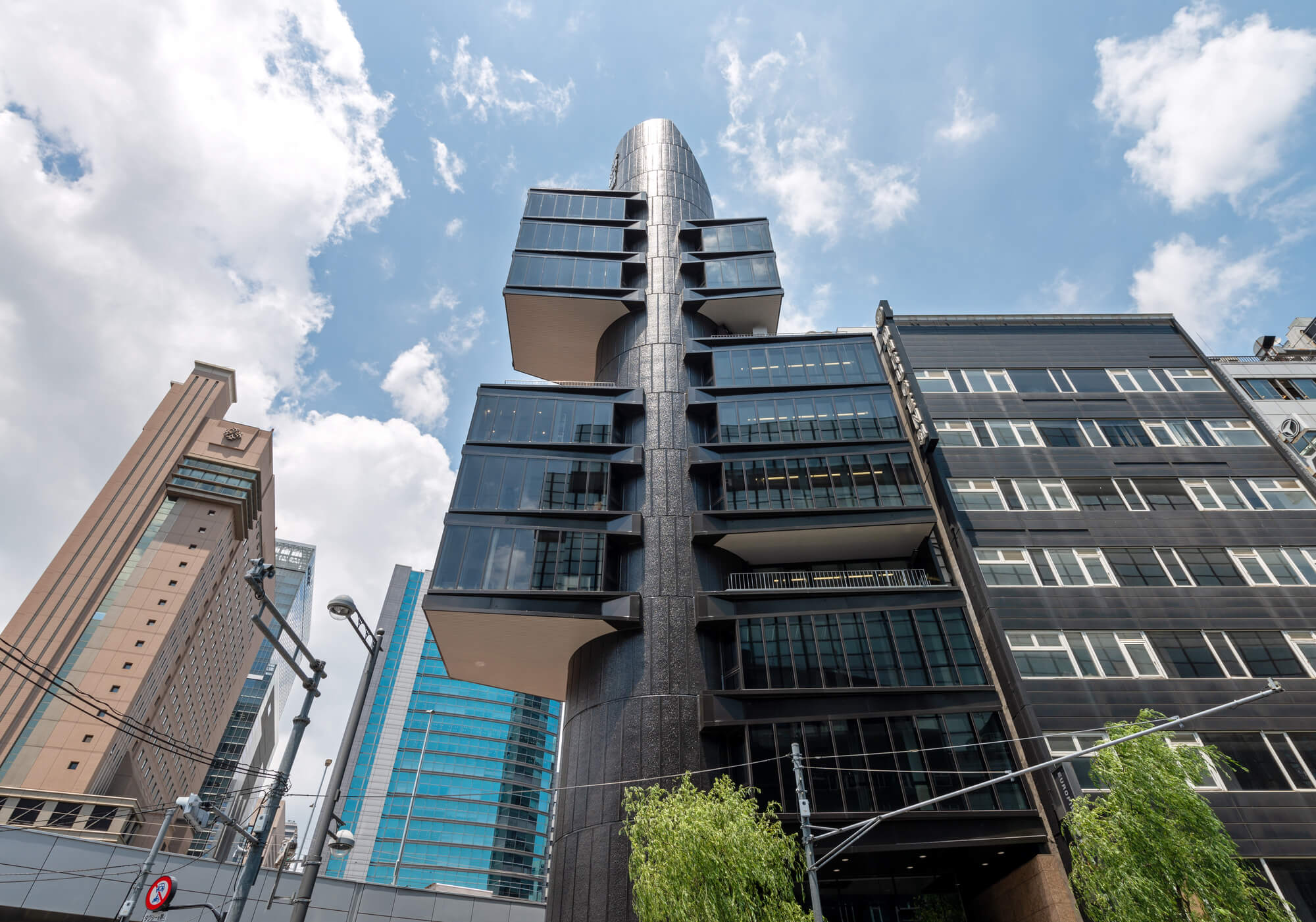 Шизуока Shimbun Shizuoka Система вещания Токио Ремонт филиал Офис Ремонт / Taisei Design Planners Architects & Engineers
