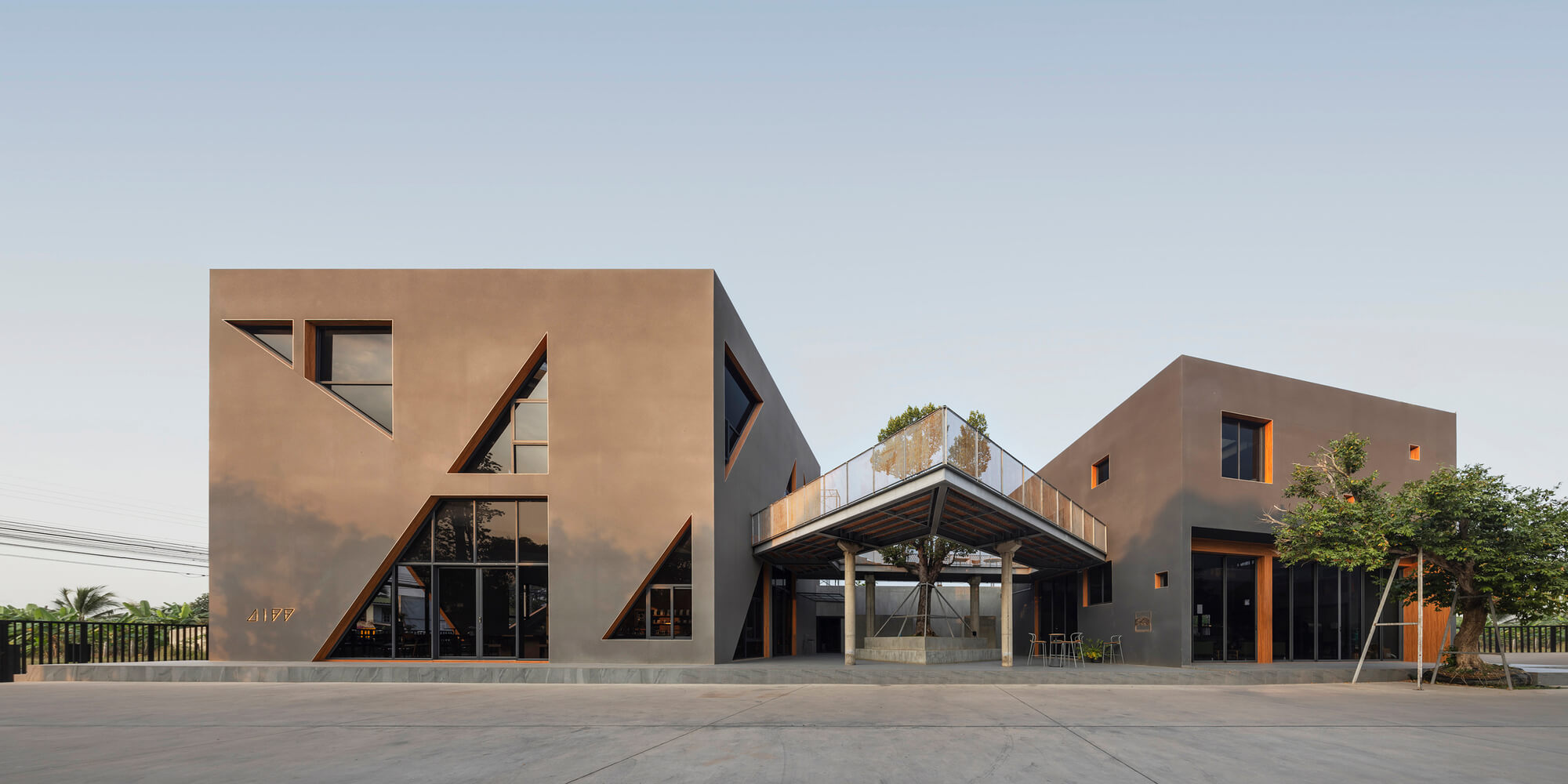 Diff Coffee Roasters / Aswa