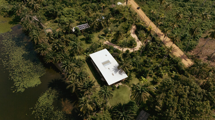 Essoua Pavilion / Moyésoa - изображение 2 из 71