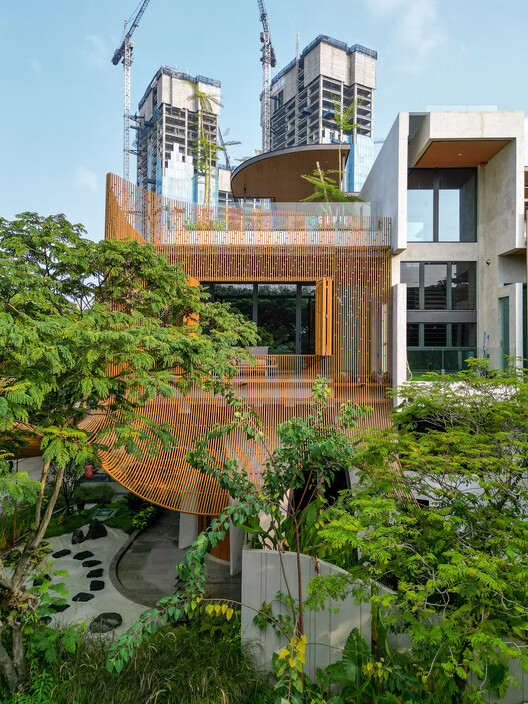 Lumintu House / Vrealrich Architecture Workshop - Экстерьерная фотография, сад, балкон