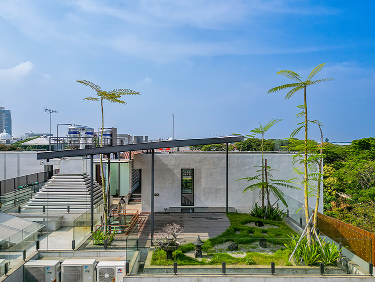 Lumintu House / Vrealrich Architecture Workshop - изображение 22 из 35