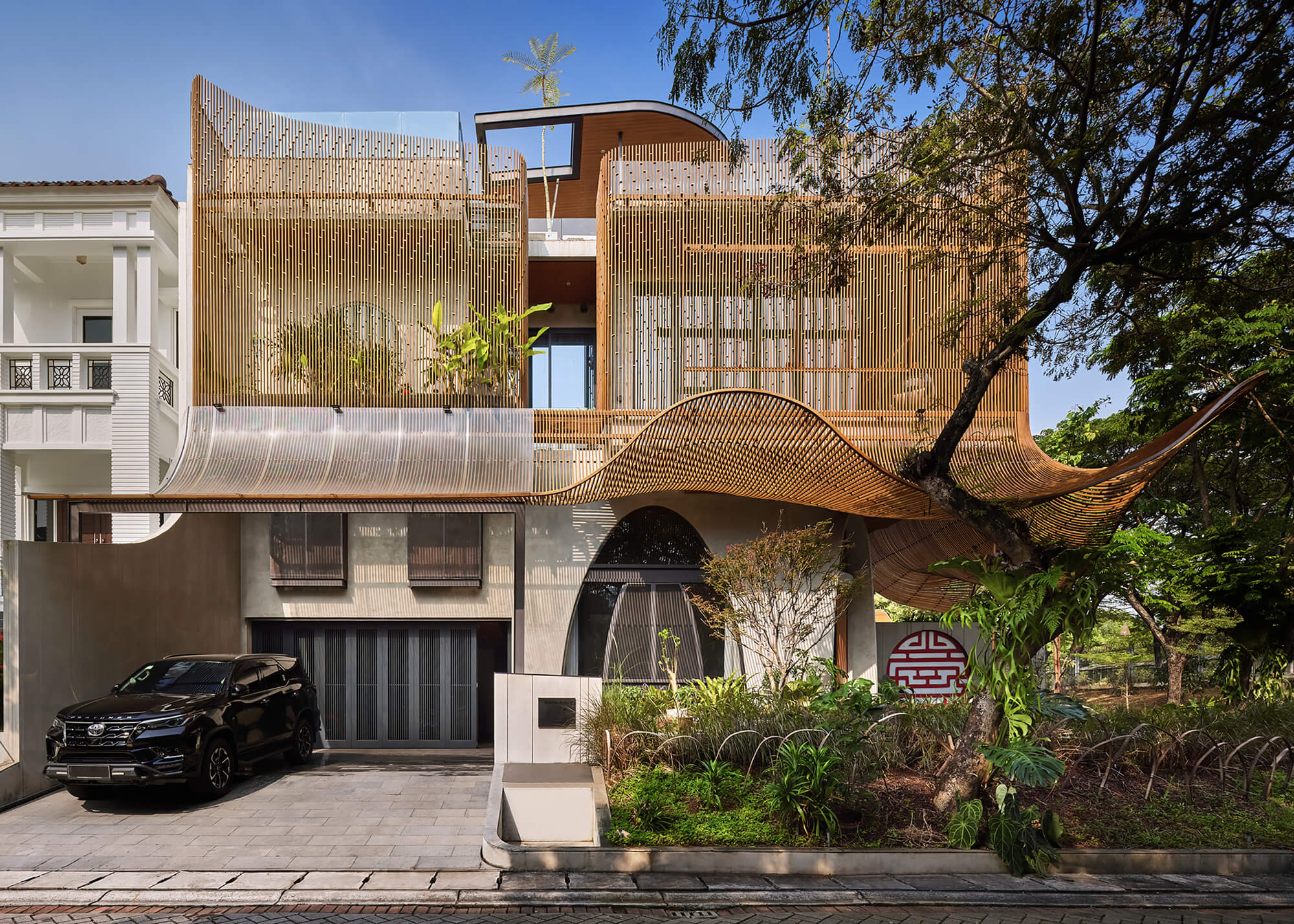 Lumintu House / Vrealrich Architecture Workshop