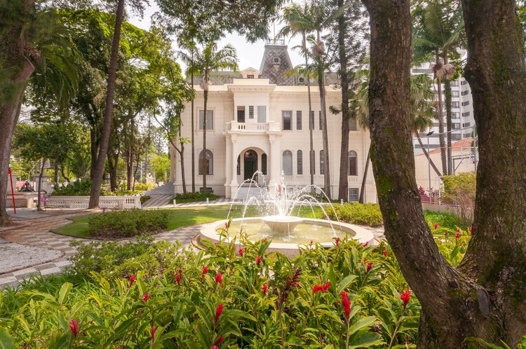 Red House Ipiranga Bom Pastor / Studio Dlux - внешняя фотография