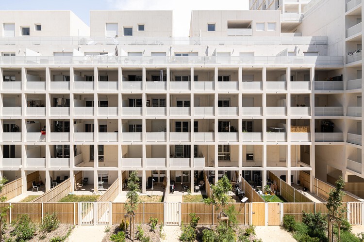 Alpha XXL Mediterranean Mixed Block / Rémy Marciano Architecte - изображение 1 из 32