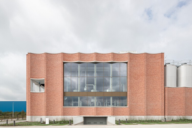 Lindemans Brewery / A2D Architecture 2 Дизайн - внешняя фотография