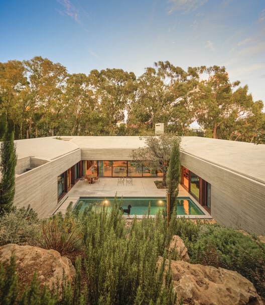 Oeiras House / Oooda - внешняя фотография