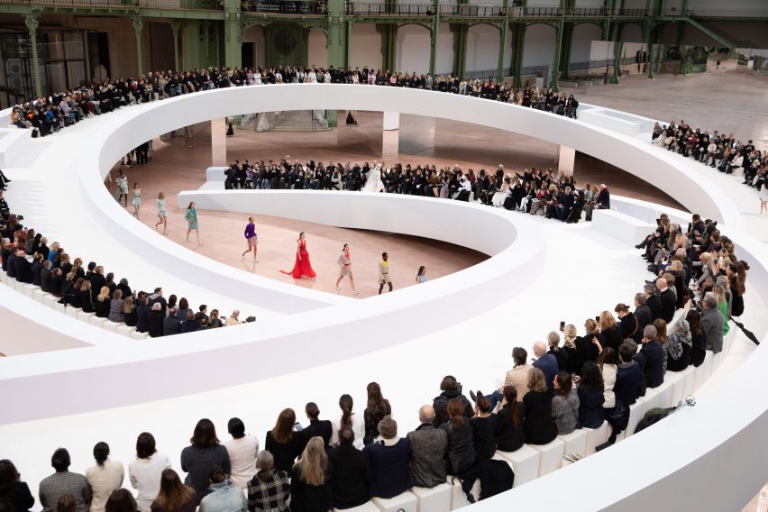 Шоу Grand Palais Chanel