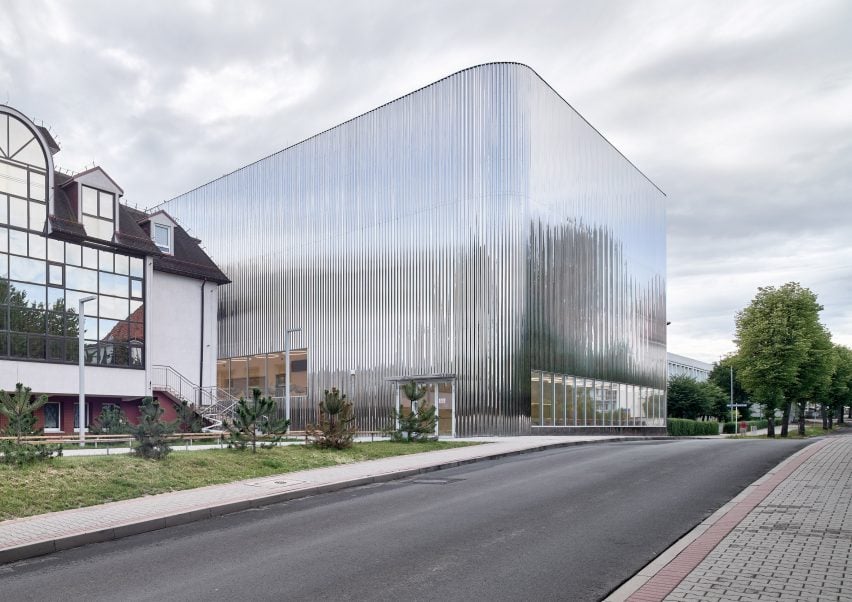 Экстерьер концертного зала от Slas Architekti