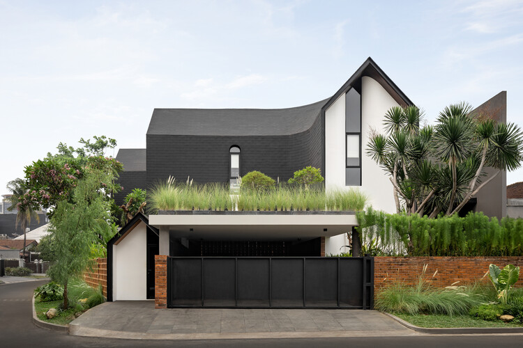 Vvvhisper House / Atelier Bertiga - Внешняя фотография