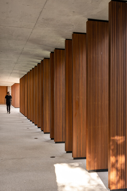Каменный дом / Esquadra arquitetos - изображение 21 из 34