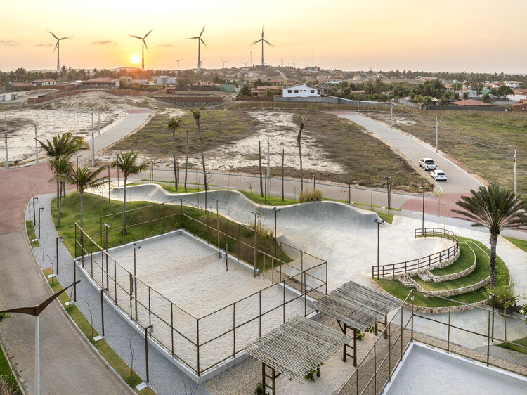 Vila Do Chapéu Square / Henry Teixeira arquitetura e Urbunismo - изображение 13 из 21