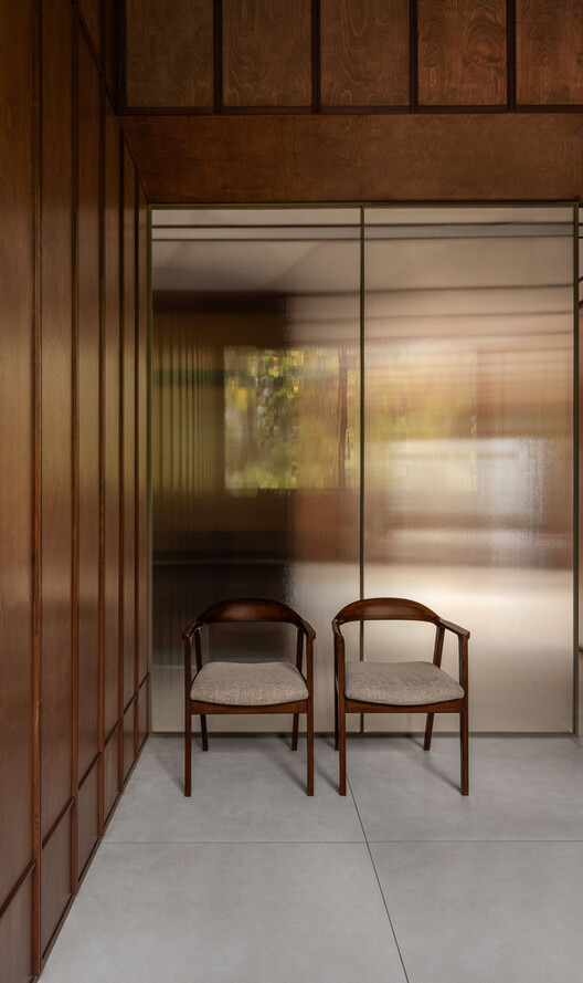 Lume Haus / Studio Prakruthi - Интерьерная фотография, дерево, стекло