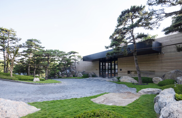 Пекин Xitan Hotel Landscape Design / Nikken Sekkei - изображение 6 из 38