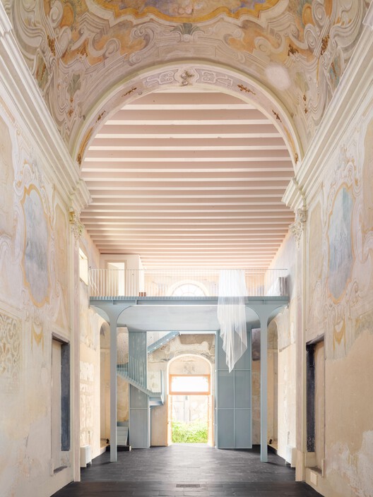 Nostra Signora della Costa Cultural and Empeciential Crearing Center / Caarpa - изображение 3 из 31