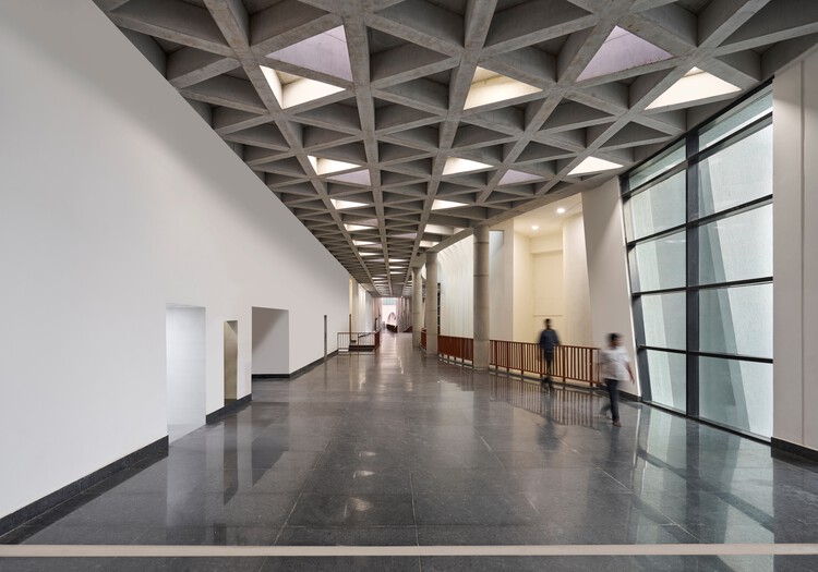 Комплекс лекций, IIT Hyderabad / CCBA Designs - изображение 13 из 20