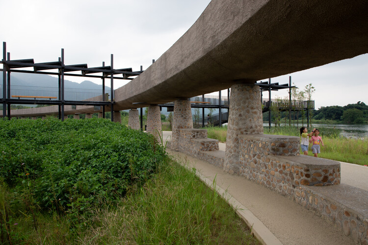 Guitou Town Parkland Park / yxdesigners - изображение 17 из 37