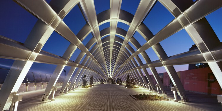 Общественное пространство по франшизе Urbain Crossing / Marc Mimram - изображение 7 из 16