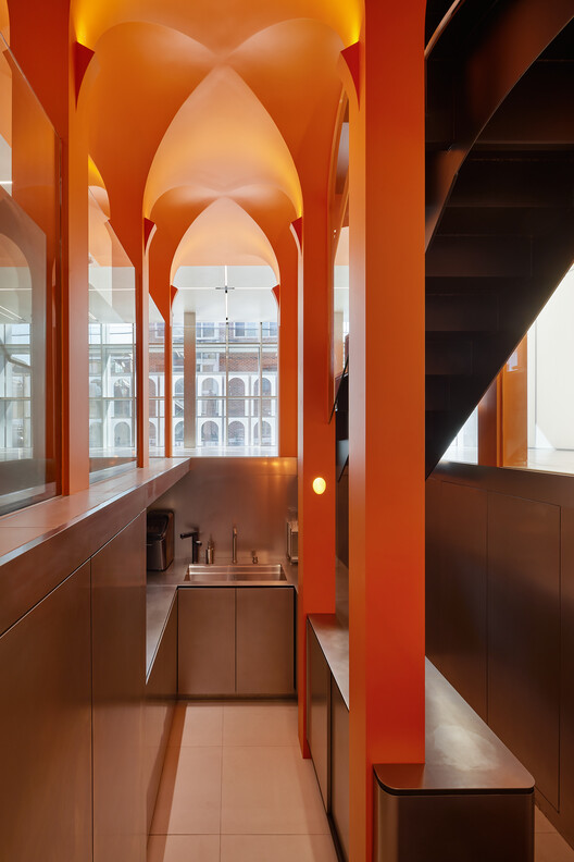 Yongsan Francoreen HQ / Jya -Rchitects - изображение 15 из 20