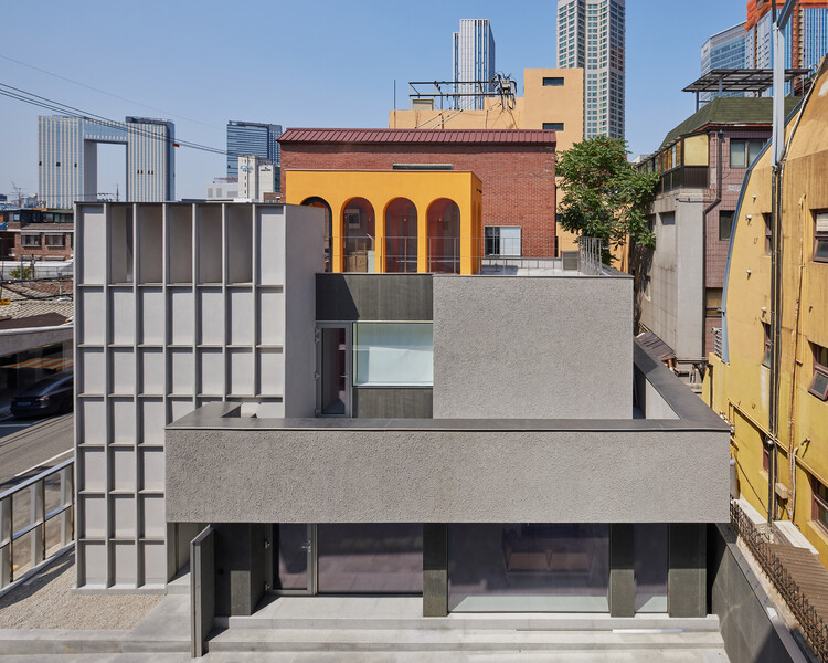 Yongsan Francoreen HQ / Jya -Rchitects - изображение 9 из 20