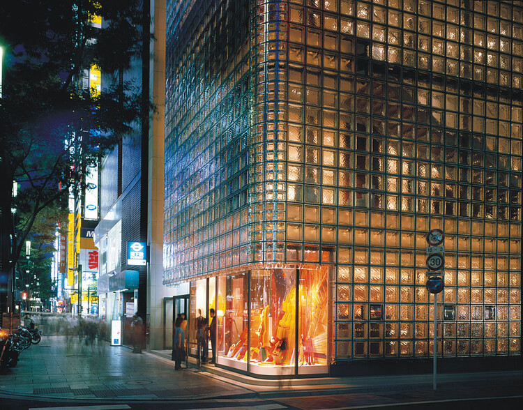 AD Classics: Maison Hermès / Renzo Piano Maination Workshop - Внешняя фотография, освещение, стекло