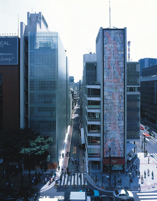 AD Classics: Maison Hermès / Renzo Piano Soidge Workshop - Экстерьерная фотография, фасад, стекло