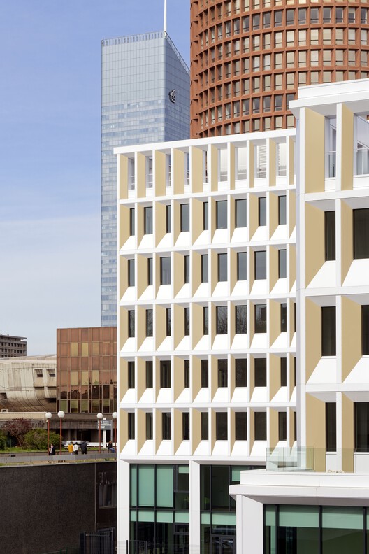 Nouveau Center Advmentatif d'Etat de Lyon / Snøhetta - Внешняя фотография