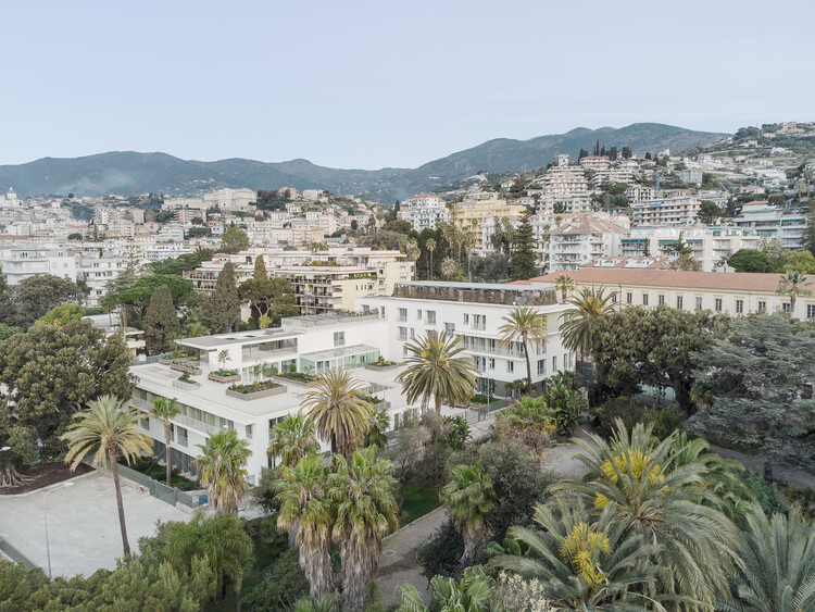 Ex -Tribunale преобразование в защищенном помещении / Calvi Ceschia Viganò Architetti Associati - изображение 2 из 31