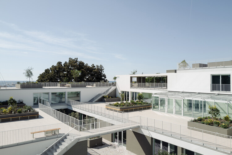 Ex -Tribunale Преобразование в защищенном помещении / Calvi Ceschia Viganò Architetti Associati - Внешняя фотография, балкон