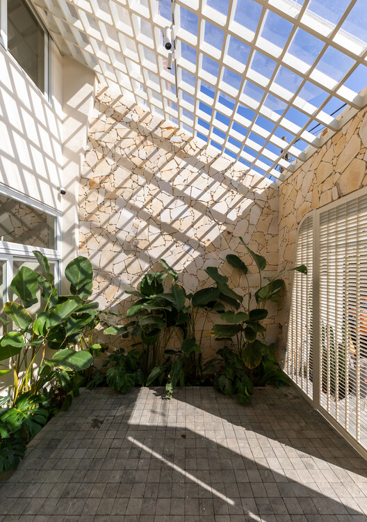Origami House / Da Vàng Studio - изображение 8 из 27