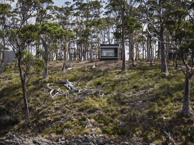 Vipp Tunnel Tasmania Painhouse / Room 11 Architects - Image 27 из 35