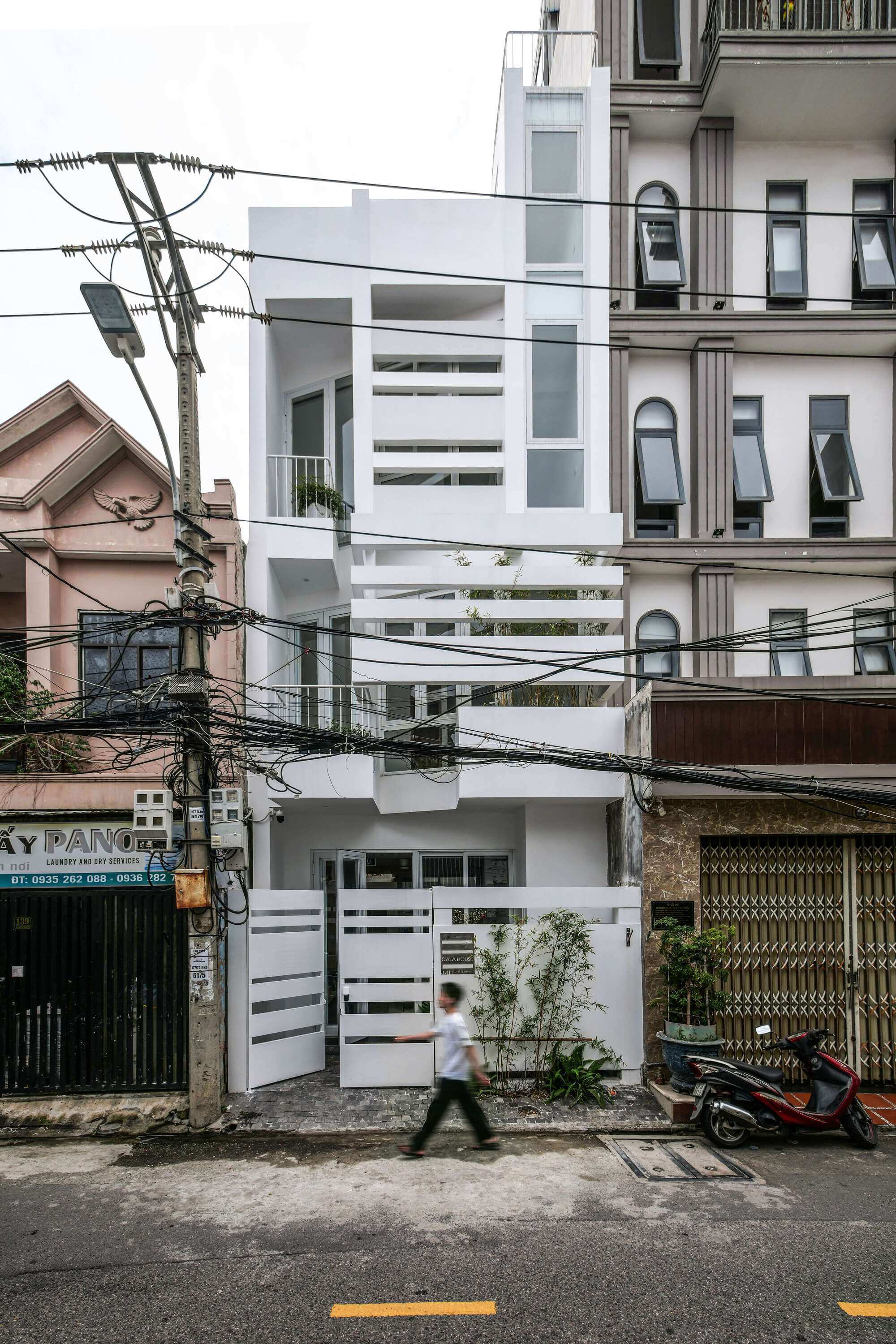 Dala House / Naw Studio