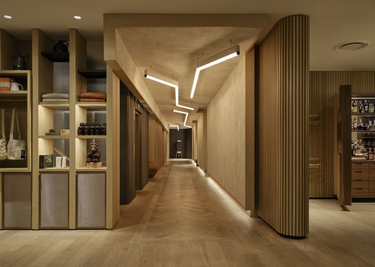 Royal Hotel / Giannone Petricone Associates Inc. Архитекторы - изображение 13 из 29