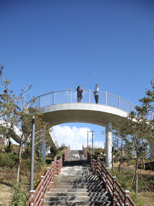 Круглая петля / haengunsiwoo Architects - Exterior Photography, Handrail