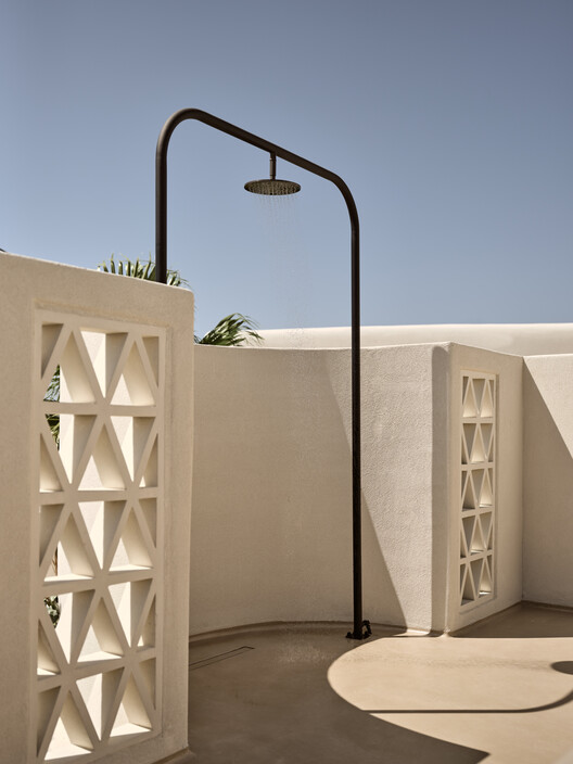 Domes Noruz Mykonos Hotel / Urban Soul Project - изображение 18 из 21