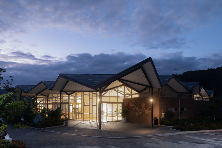 Pu'er Beautiful Star Village Coffee Experience Center / Studio Dali Architects - Extery Photography
