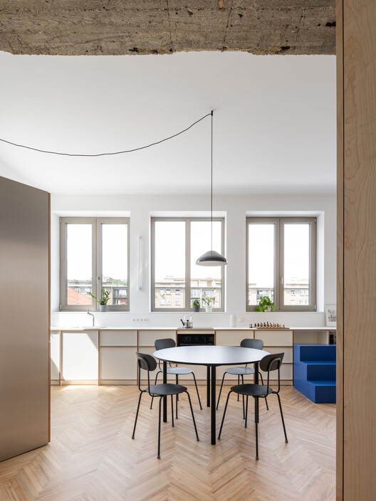 Квартира Z / Grau Architects - Интерьерная фотография, столовая, дерево, стол, стул
