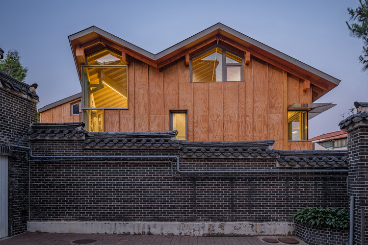 Архитектурная студия в Wonso -Dong / See Architects - Экстерьерная фотография, древесина