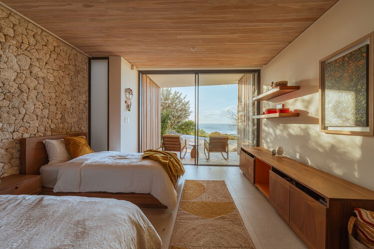 Villa áurea / Studio Saxe - Интерьерная фотография, спальня, кровать