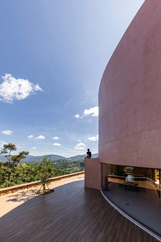 Bao Lam Retreat House / 6717 Студия - изображение 9 из 45