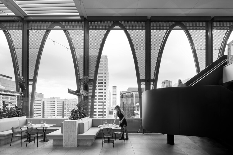Sora Rooftop Bar & Restaurant / Pact Architects - Image 3 из 16